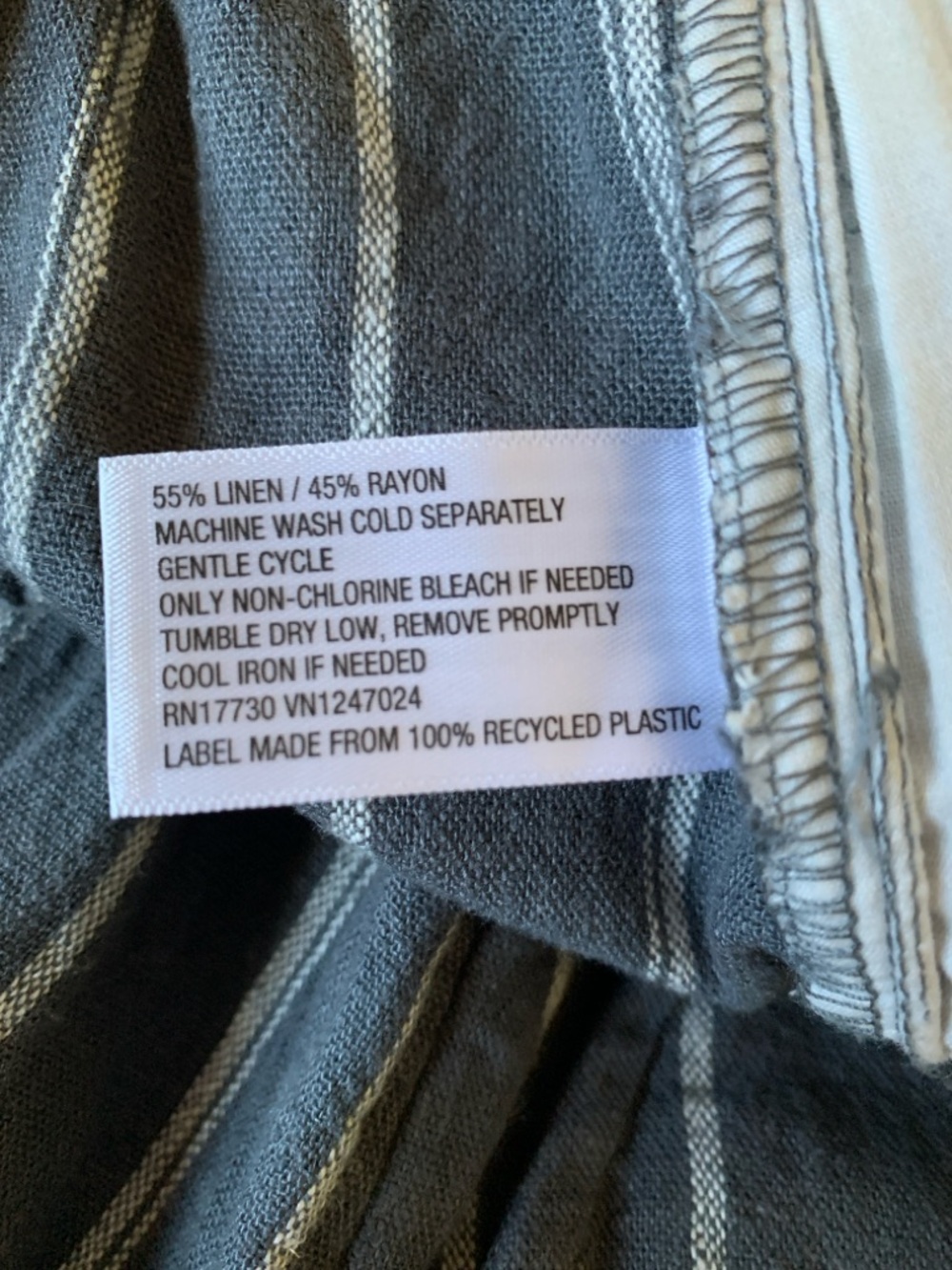 Women’s Linen Blend Dark Grey Striped Elastic Waist Shorts - Picture 6 of 7